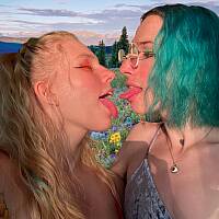 Penny & Rainbow porn videos